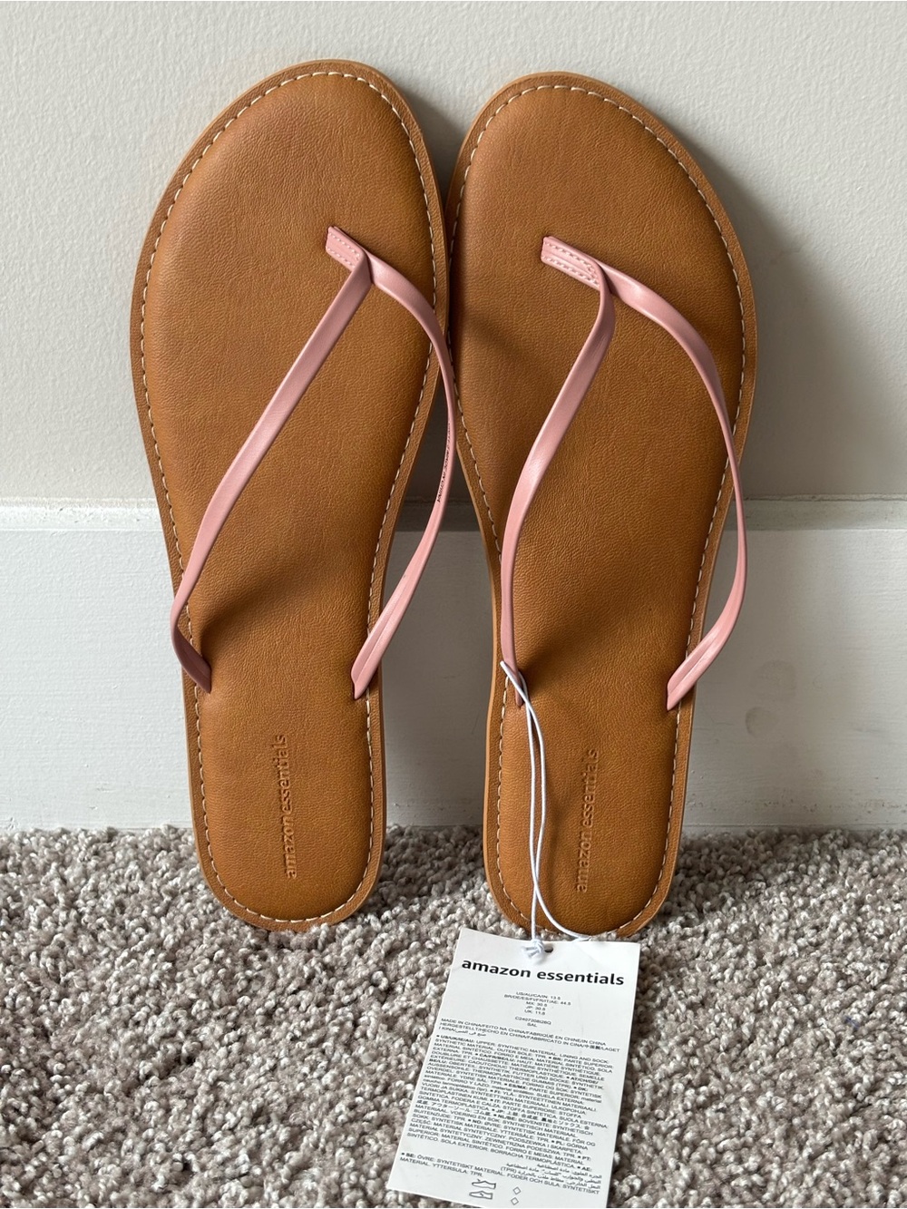 Amazon Essentials Women's Pink Strap Flip Flop Sandals Size: 13.5